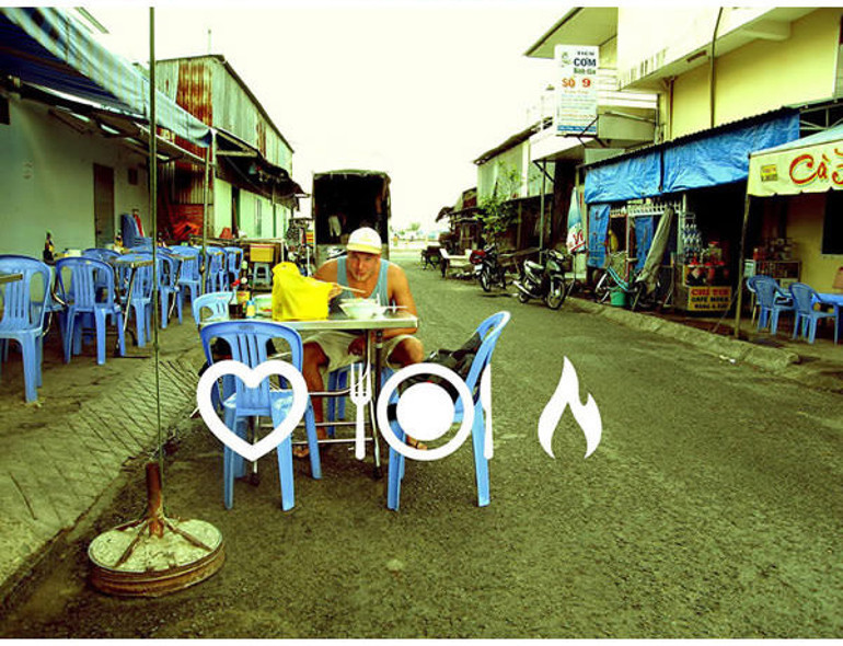 Yabancı dil bilmeyeni bile bülbül gibi konuşturan tişört