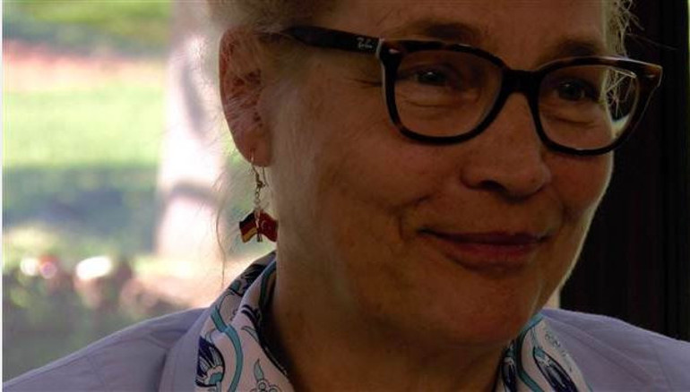 Kritik ziyarete bu küpeler damga vurdu - Resim: 1