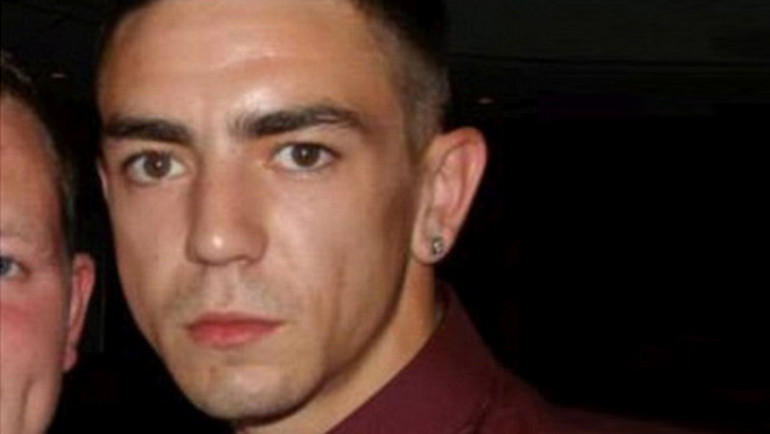 Kanlı et severim dedi ve bunu yaptı! - Resim: 0