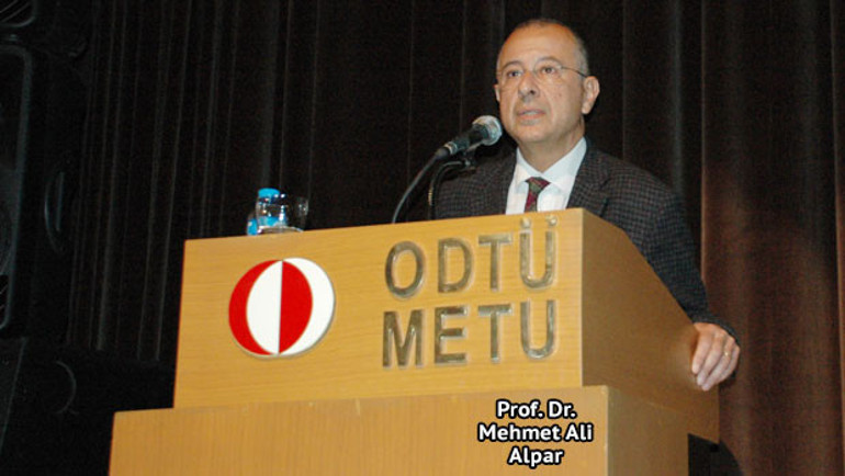 Genç bilim insanları ödüllendirildi