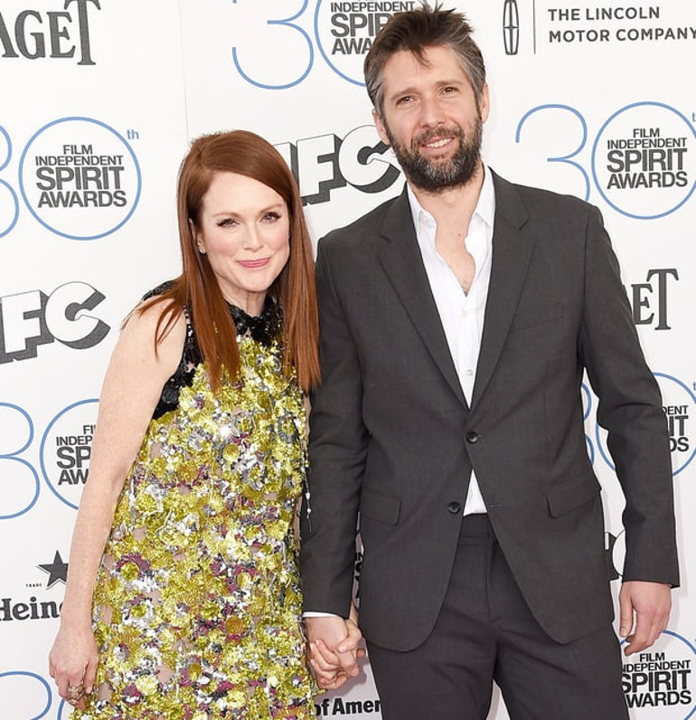 Ünlülerin ünlü olmayan eşleri