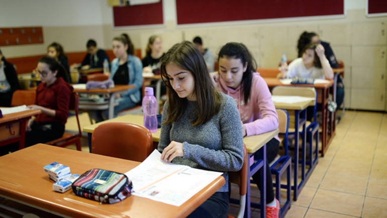 Uzmanlardan TEOG yorumları: “Matematik seçici, Türkçe çeldirici”