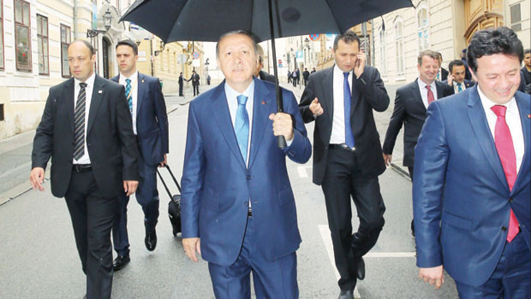 Erdoğandan anayasa çıkışı: İslam vurgusuna ihtiyaç yok