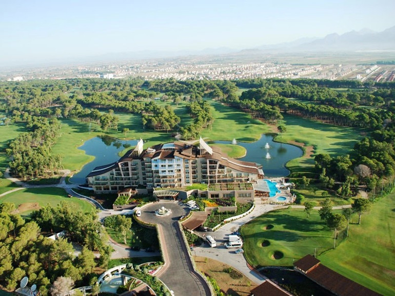 Türkiye’nin en iyi 10 golf oteli