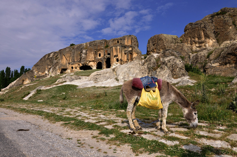 Kral Yolu’ndan bisikletle geçtim