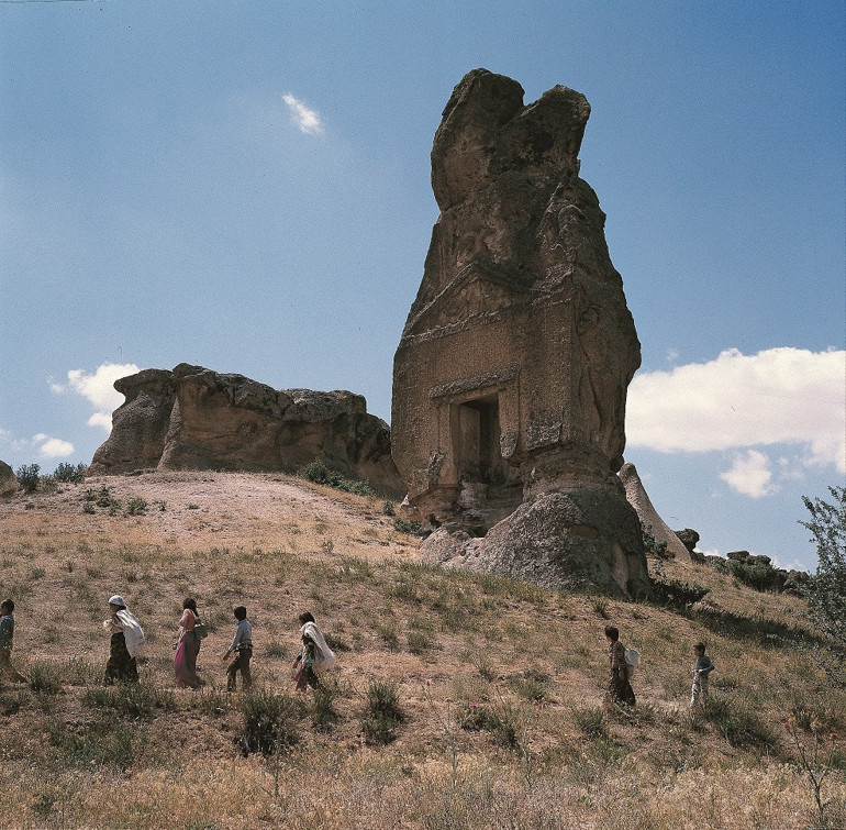 Kral Yolu’ndan bisikletle geçtim