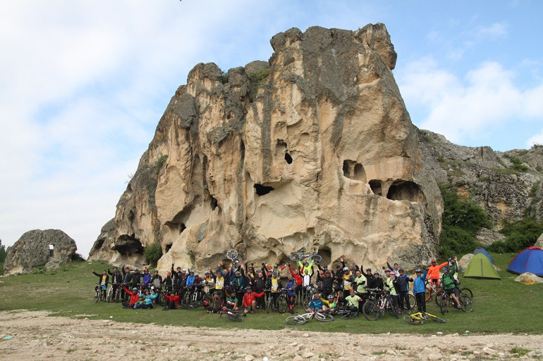 Kral Yolu’ndan bisikletle geçtim
