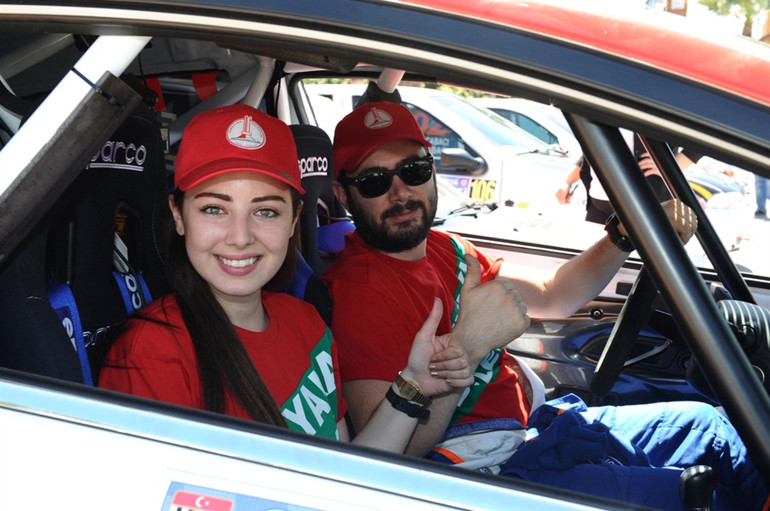Rallide 2 kupa birden