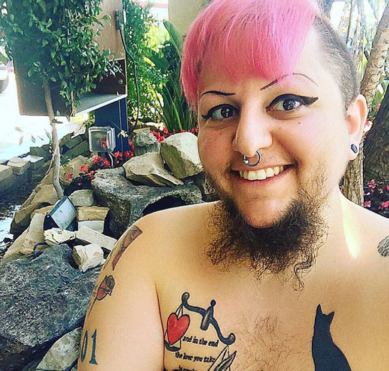 14 yaşından beri traş oluyor