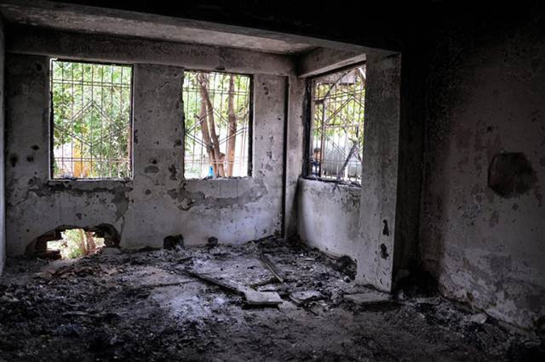 IŞİD'den kan donduran kamujlaj! Birayı sakallarına sürüp - Resim: 0