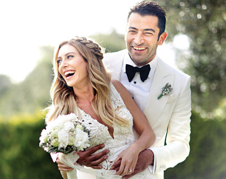 “20 yaş küçük” meselesi... Sahi, mesele mi
