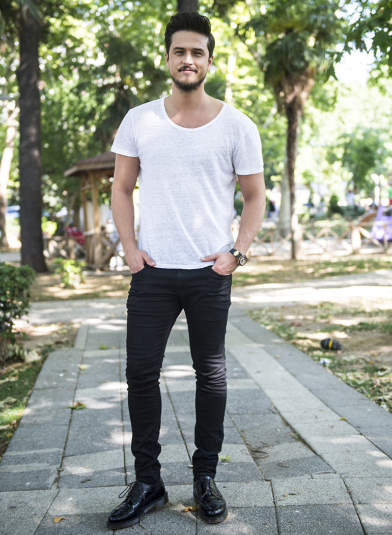 Ne yapayım sevgilim telefonuma bakıyorsa