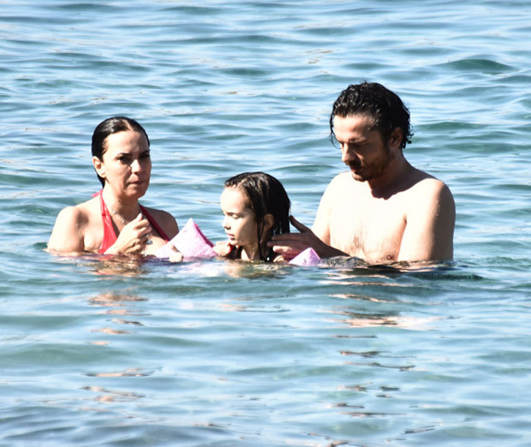 Yeşim Salkım, Hakan Eratik tatilde