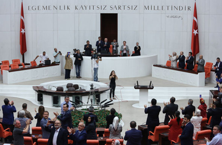 TBMM bombalandı