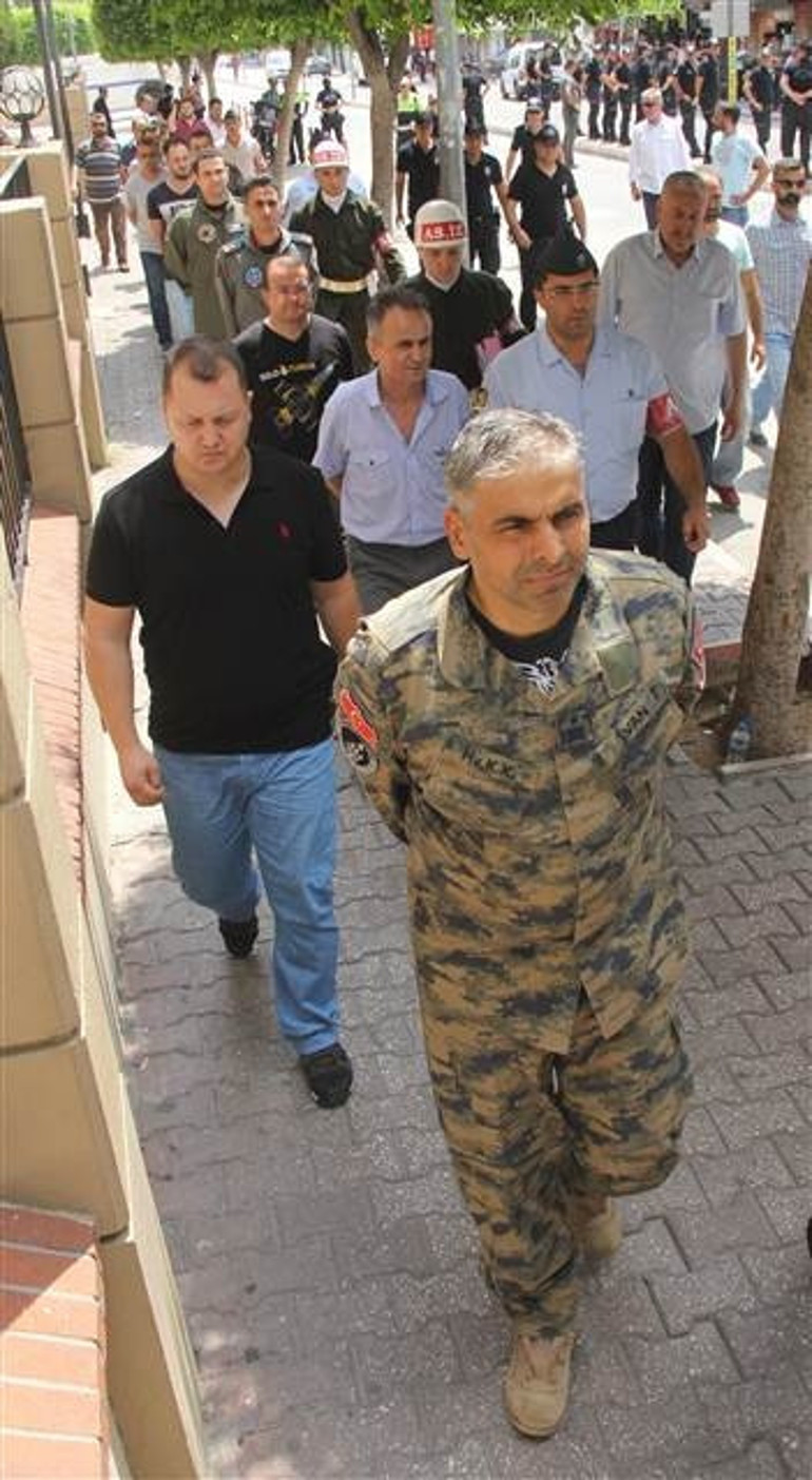 İncirlik Üssünde arama başladı