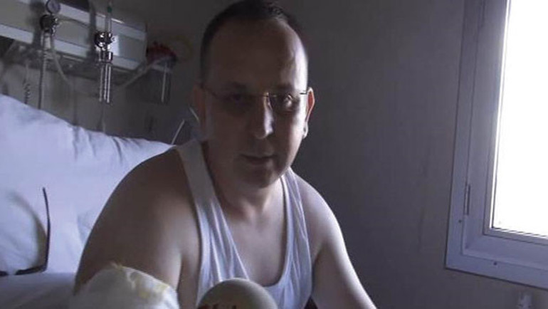 Darbe gecesi üzerinden 2 tank geçti