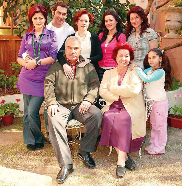 Yaprak Dökümünün Ayşesi Şebnem Ceceli şimdi nerede, ne yapıyor