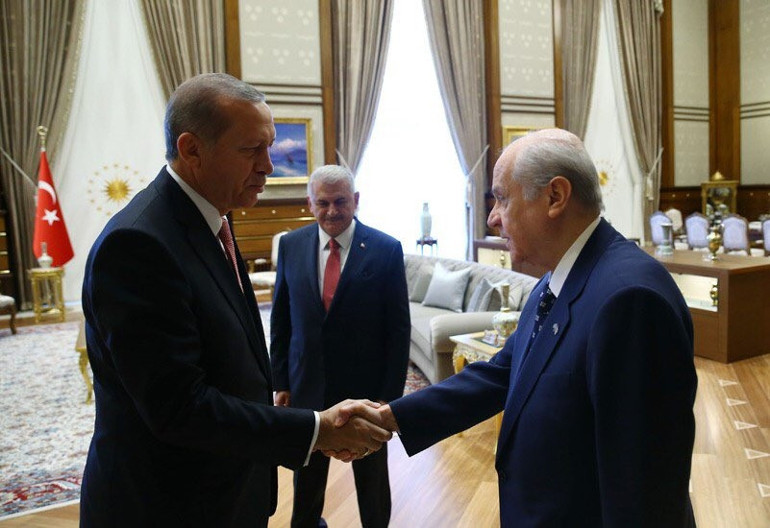 Cumhurbaşkanlığı Sarayındaki tarihi toplantı 2 saat 40 dakika sürdü