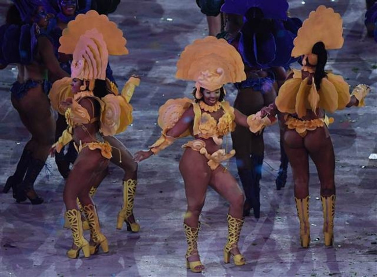 Rio Olimpiyatlarına muhteşem açılış
