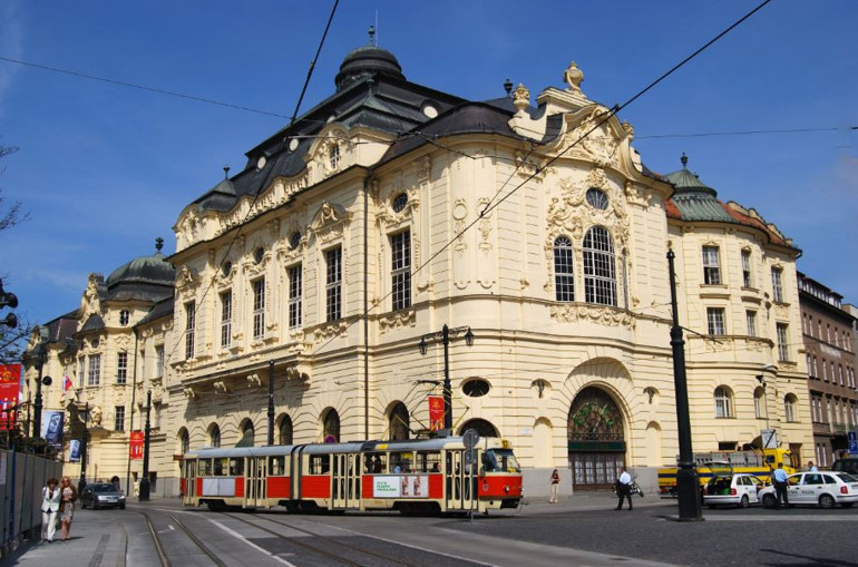 Tunanın İncisi: Bratislava