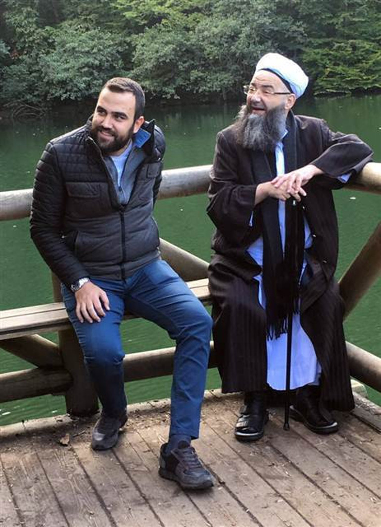 Yedigöller'de Cübbeli sürprizi