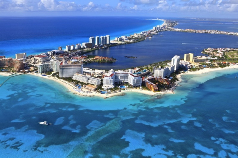 Karayip kıyılarının hareketli şehri: Cancun