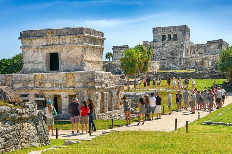 Karayip kıyılarının hareketli şehri: Cancun