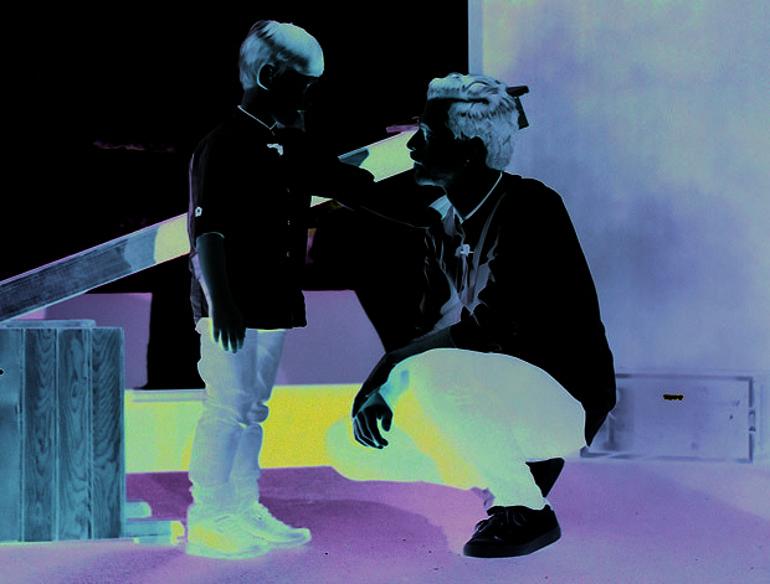 Tuba İnci Küpeli Kız oldu