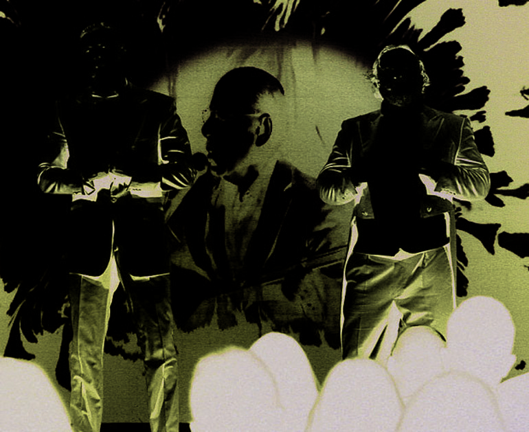 Tuba İnci Küpeli Kız oldu