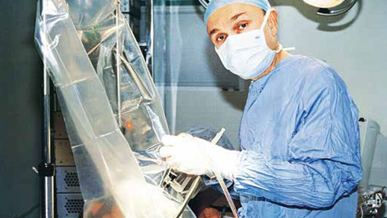 Beyin cerrahı Dr. Ali Zırh’tan gençlere: ‘Bir şeyin uzmanı olun’