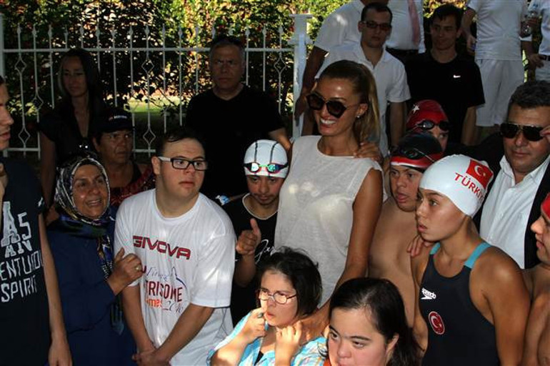 Özel sporcular Fethiyede yarıştı
