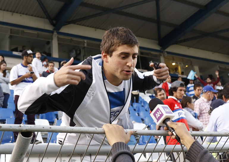 Cantonaya özenen Sebastian Pol taraftara tekme attı