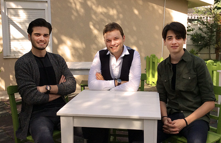 Popstar yarışmaları insanı ünlü yapıyor ama oyuncu yapamıyor