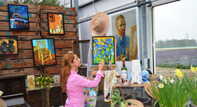 Bir günlüğüne turuncuya bürünen şehir