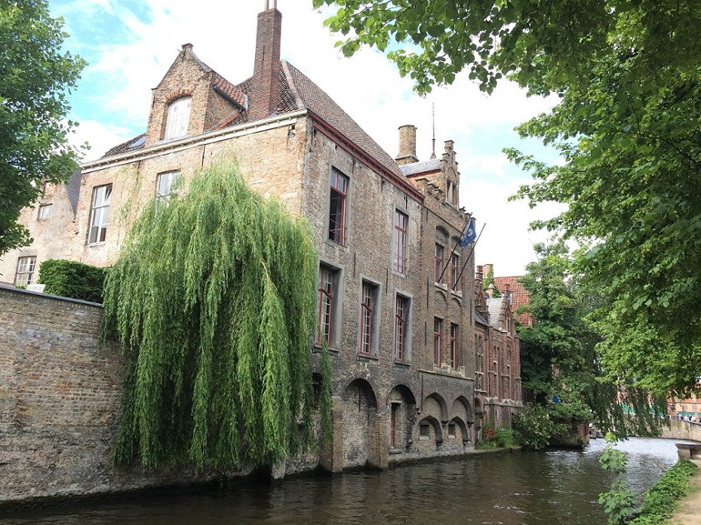 Yaşlanmayan leydi: Brugge