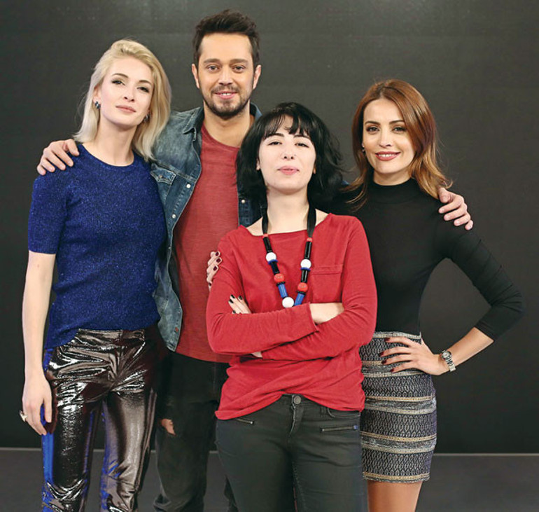 Dönerse Senindir ekibi anlattı: Tatlı, sevimli ve sakin bir film deği