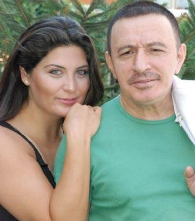 Mustafa Topaloğlu eşi Derya Topaloğluna şiddet mi uyguladı