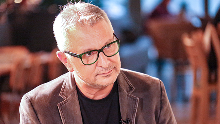 Yekta Kopan: “Sabredeceksiniz ve çalışacaksınız. Işığınızın sızacağı çatlağı mutlaka bulursunuz.”