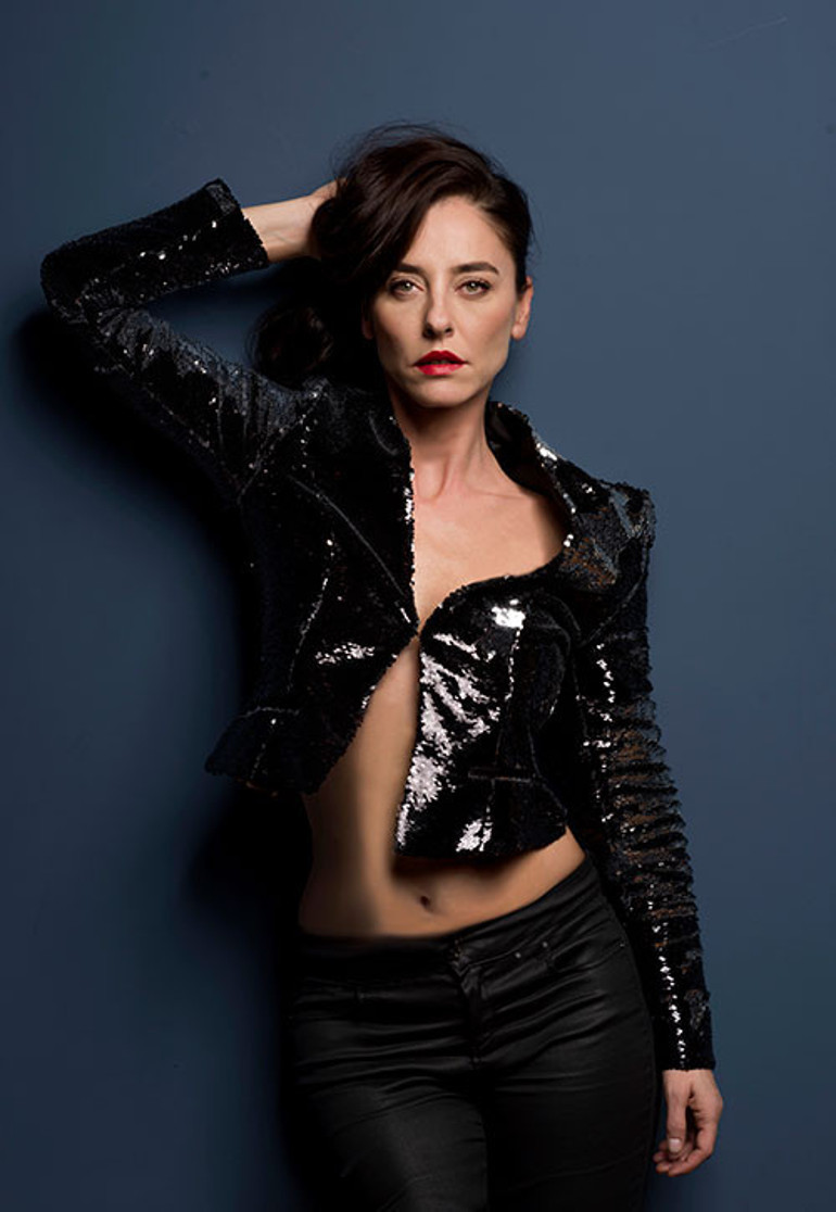 Ece Uslu: Umarım bu kötü günleri daha güzel günleri getirmesi için yaşıyoruzdur