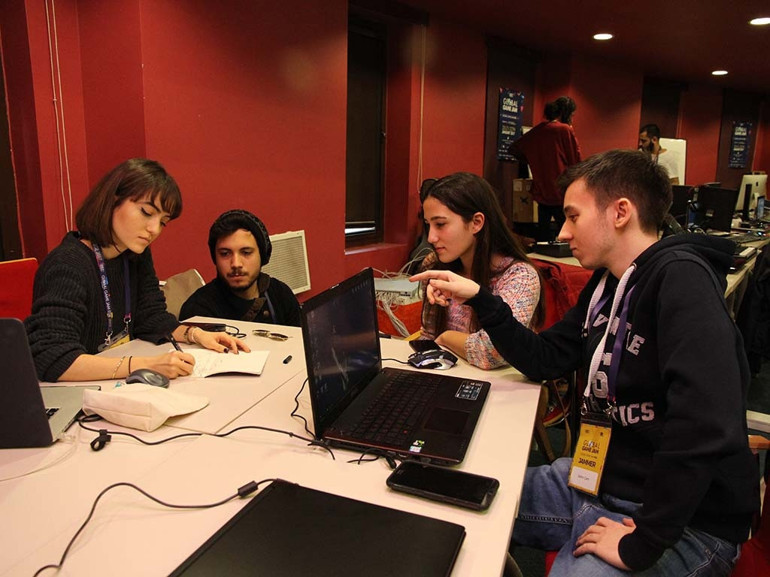 Global Game Jam İzmir ayağı İEÜ evsahipliğinde gerçekleşti