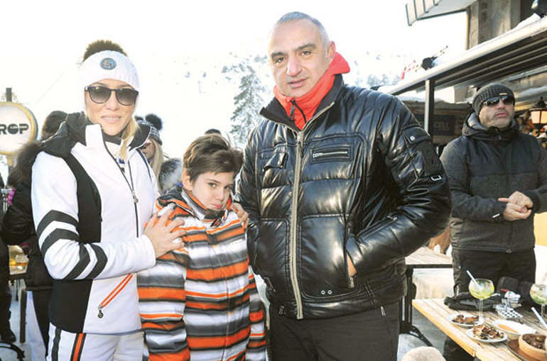 Büyükerşen, Koç’un heykelini yaptı