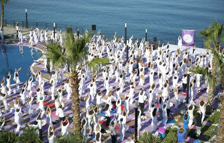 İzmirde Uluslararası Yoga Şöleni