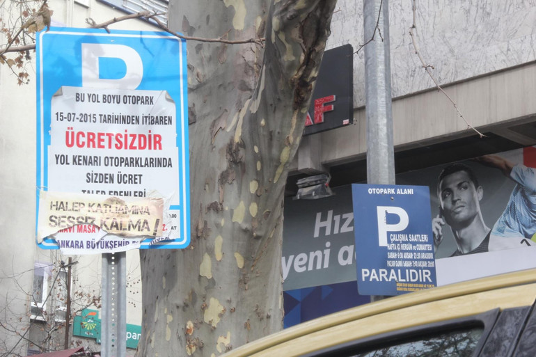Kumrular’da korsan otopark levhası