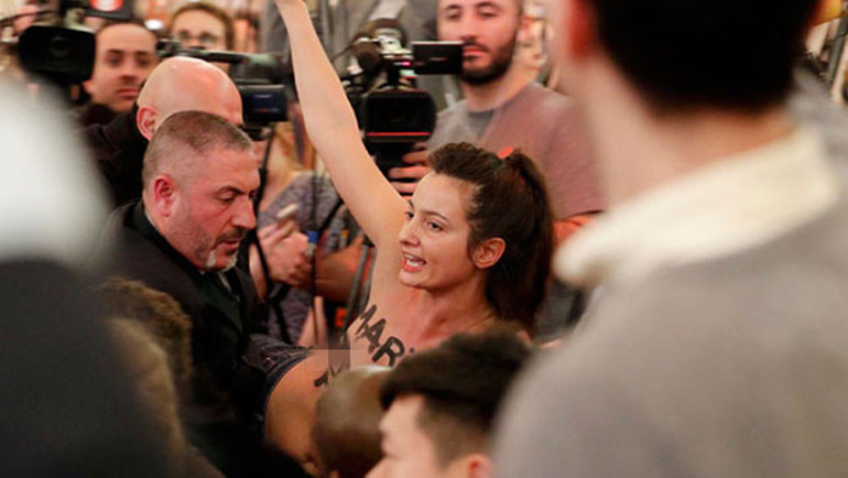 Le Penin toplantısında FEMEN krizi