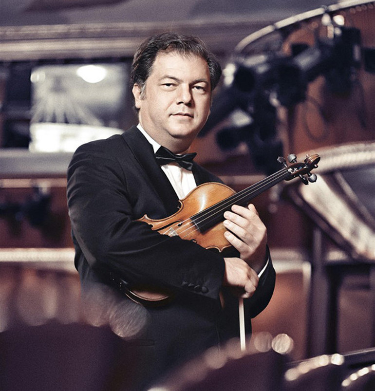 Çocuklara müziği sevdirirsek, dünyanın geleceği kurtulur