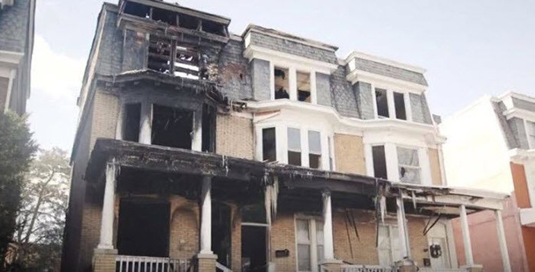 Hoverboard koca evi yaktı, kül etti