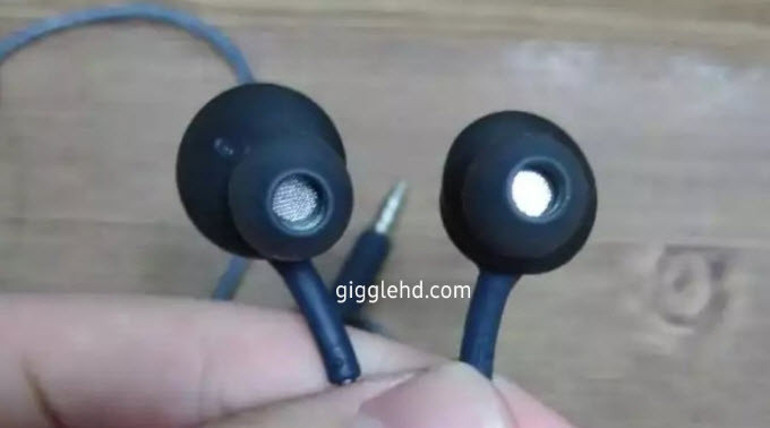 Galaxy S8e Samsungun bu kulaklıklarını takacaksınız