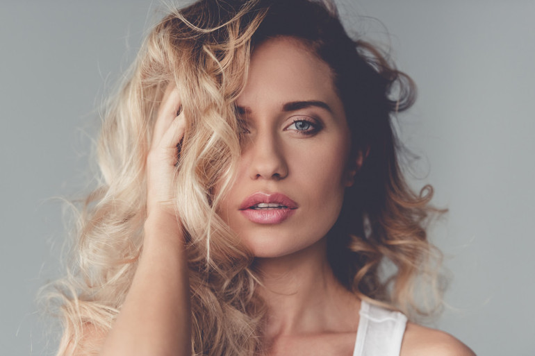 Saçınızda o muhteşem dalgaya ulaşmanın 3 kolay yolu