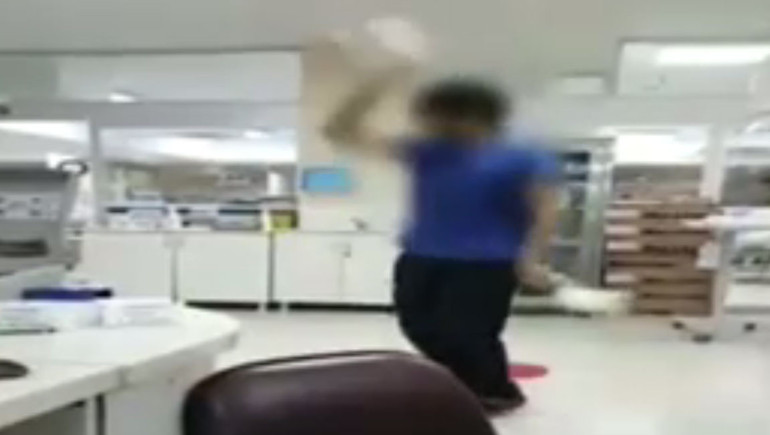 Yoğun bakımda skandal görüntü