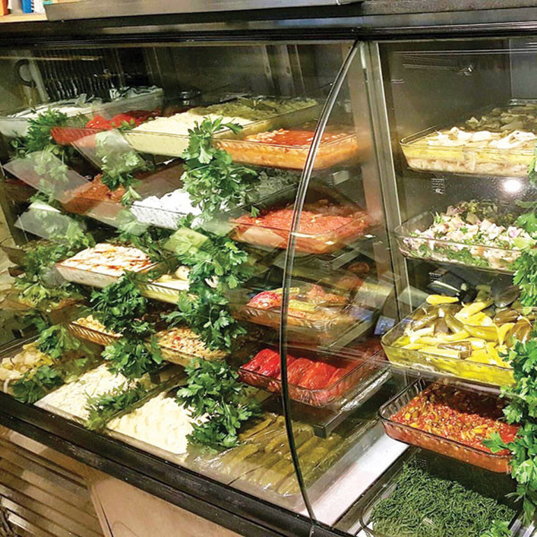 Nevizade’de bir meyhaneye gideceksem aklıma gelen ilk yer Krependeki İmroz Restaurant